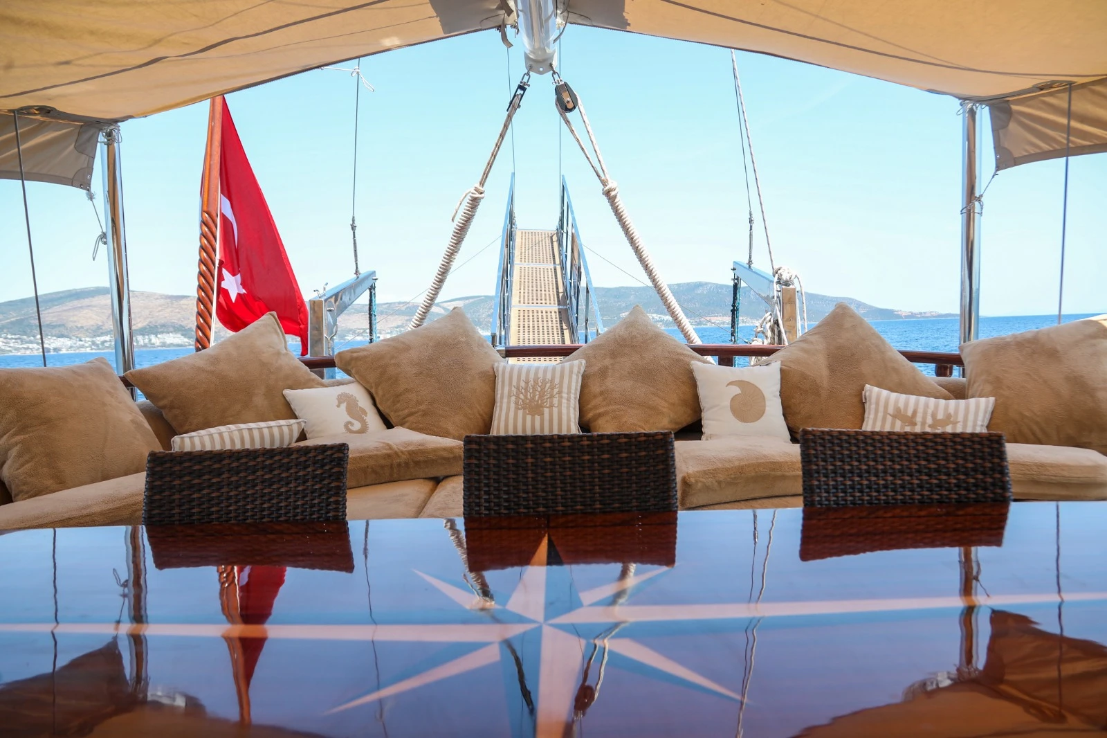deck